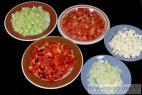 Recept Zeleninový salát s těstovinami - základní ingredience na zeleninový salát