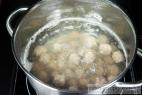 Recept Rychlá polévka s játrovými knedlíčky - domácí játrové knedlíčky - příprava
