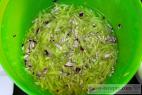 Recept Sterilované okurky s křenem - okurkový salát