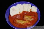 Recept Rychlé masovo-rýžové plněné papriky s rajskou omáčkou - plněné papriky - návrh na servírování