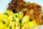 Recept Kuřecí stehna na česneku - kuře - návrh na servírování