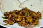 Recept Kuřecí plátky s broskvovou čepicí a sýrem - dietní kuřecí čína - návrh na servírování
